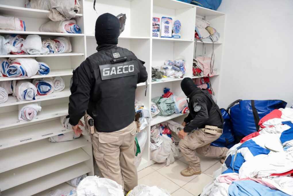 Alta cúpula da Bamor é alvo de operação que investiga tortura dentro da sede da torcida organizada